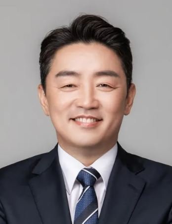 비서실장 강훈식이 검색어에 오른 이유, 무슨 일이 있었을까? 이미지 2